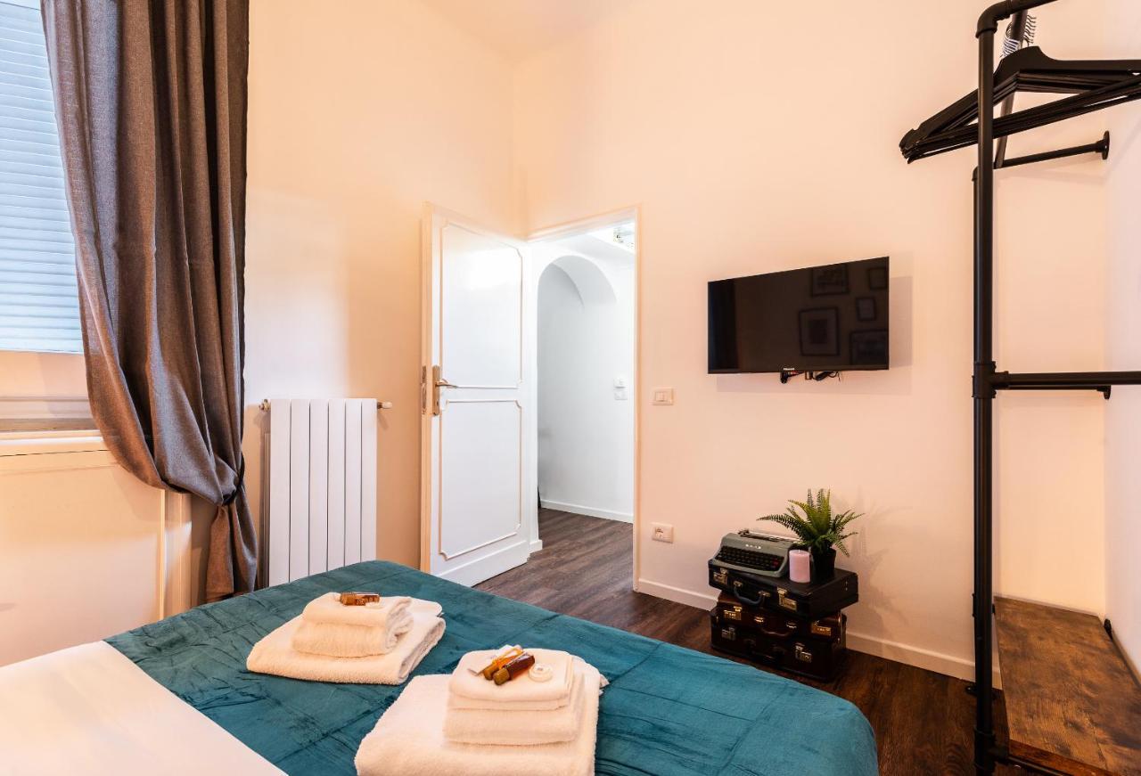 Appartamento Via Del Corso Rzym Zewnętrze zdjęcie
